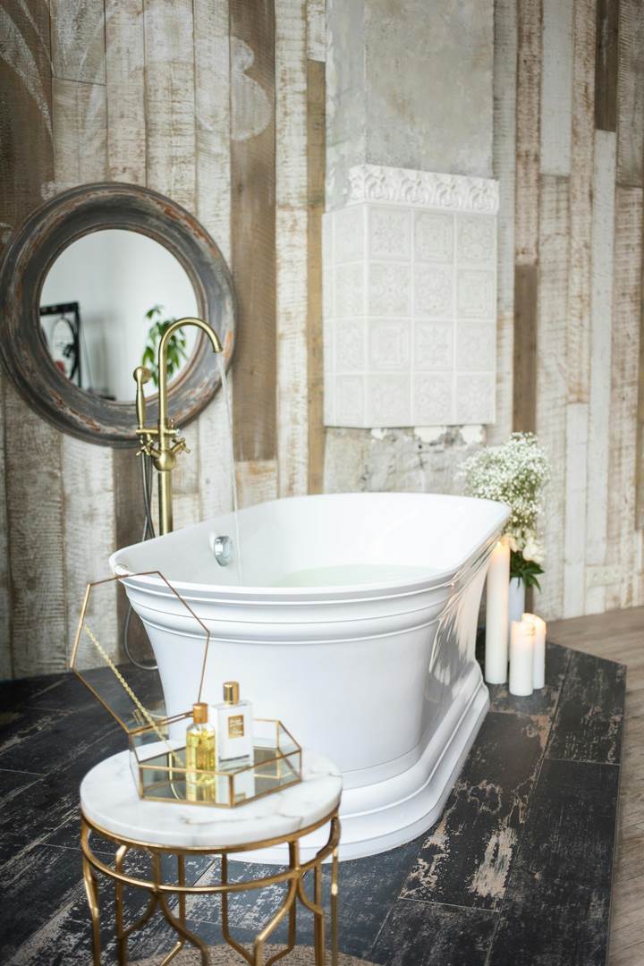 Floor Standing Faucet