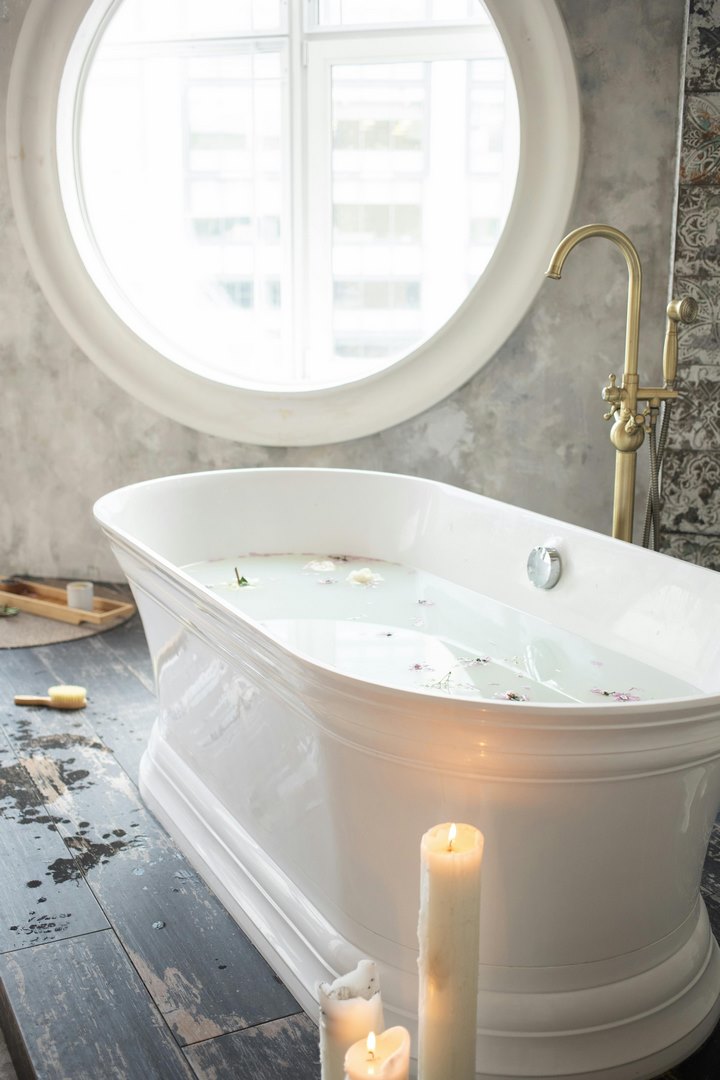 Bathtubs in Bulk